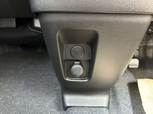 スズキ スペーシア ６６０ ハイブリッド Ｘ R6年 (東海) 99