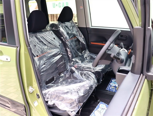 ダイハツ タント ６６０ ファンクロスターボ R7年 (関東) 99