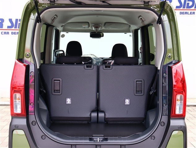 ダイハツ タント ６６０ ファンクロスターボ R7年 (関東) 99