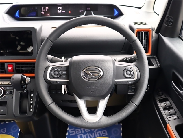 ダイハツ タント ６６０ ファンクロスターボ R7年 (関東) 99