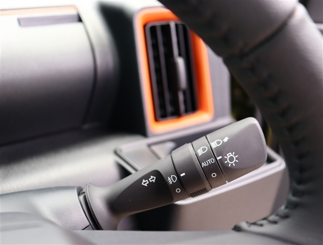 ダイハツ タント ６６０ ファンクロスターボ R7年 (関東) 99