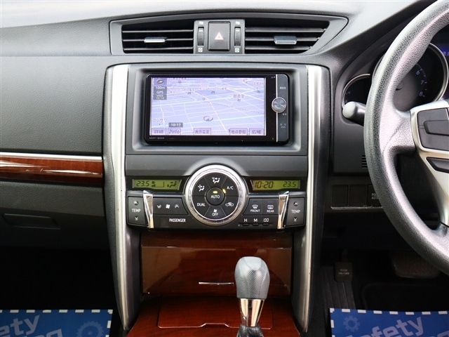 トヨタ マークＸ ２．５ ２５０Ｇ Ｆパッケージ H25年 (関東) 99