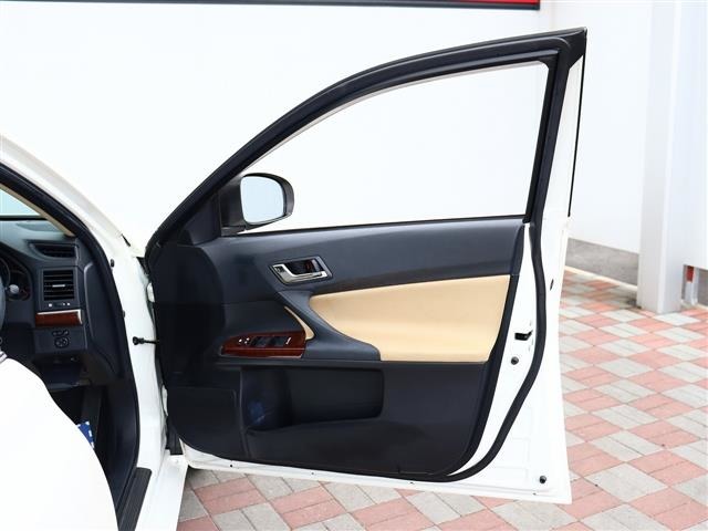 トヨタ マークＸ ２．５ ２５０Ｇ Ｆパッケージ H25年 (関東) 99