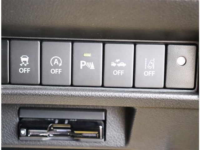 スズキ クロスビー １．０ ハイブリッド ＭＺ ４ＷＤ H30年 (関東) 99