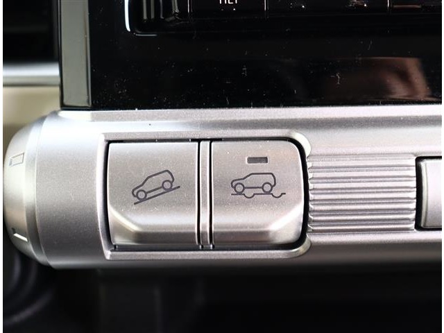 スズキ クロスビー １．０ ハイブリッド ＭＺ ４ＷＤ H30年 (関東) 99