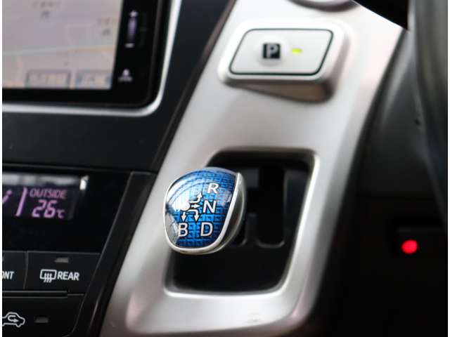 トヨタ プリウスΑ １．８ Ｇ H23年 (関東) 99