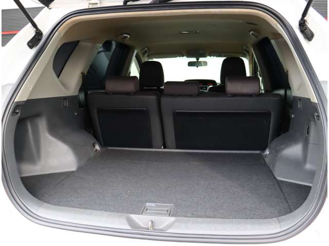 トヨタ プリウスΑ １．８ Ｇ H23年 (関東) 99