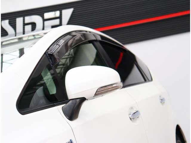 トヨタ プリウスΑ １．８ Ｇ H23年 (関東) 99