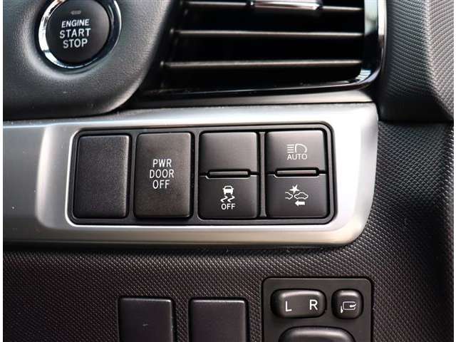 トヨタ エスティマ ２．４ アエラス プレミアム H28年 (関東) 99