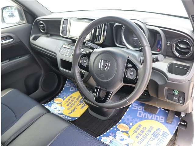 ホンダ Ｎ−ＯＮＥ ６６０ プレミアム H30年 (関東) 99