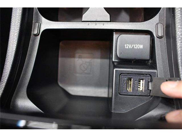 トヨタ ハリアー　ハイブリッド ２．５ ハイブリッド Ｅ－ＦＯＵＲ プレミアム ４ＷＤ H27年 (北海道) 99