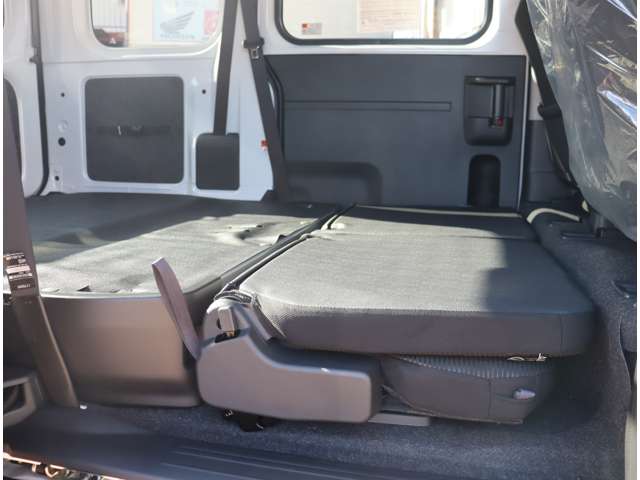 ダイハツ ハイゼットカーゴ ６６０ クルーズターボ R7年 (関東) 99