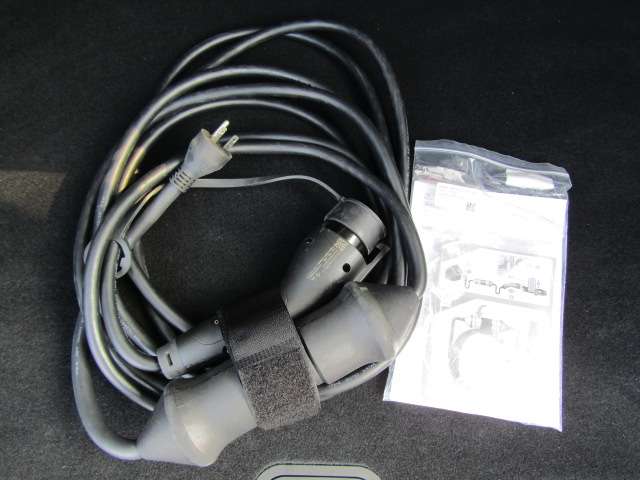 ボルボ ＸＣ６０ リチャージ プラグインハイブリッドＴ６ ＡＷＤインスクリプション ４ＷＤ R4年 (四国) 99