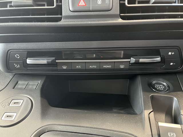 シトロエン ベルランゴ マックス ＸＴＲ ブルーＨＤＩ ローンチ エディション ディーゼルターボ R7年 (東北) 99