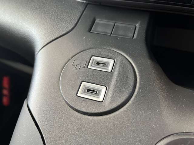 シトロエン ベルランゴ マックス ＸＴＲ ブルーＨＤＩ ローンチ エディション ディーゼルターボ R7年 (東北) 99