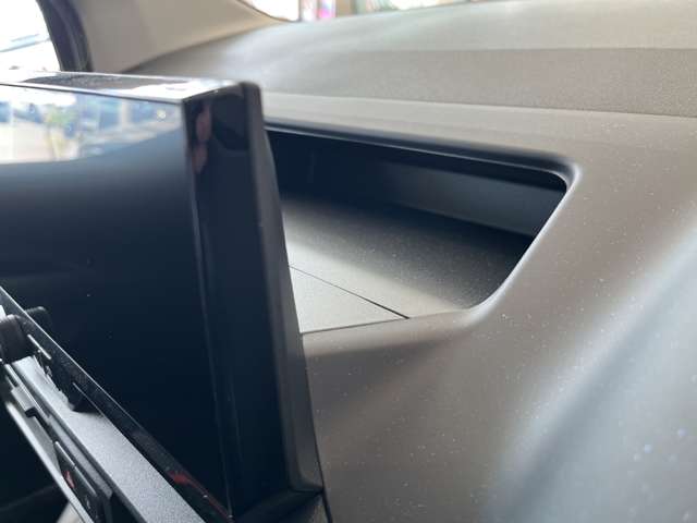 シトロエン ベルランゴ マックス ＸＴＲ ブルーＨＤＩ ローンチ エディション ディーゼルターボ R7年 (東北) 99