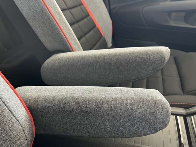 シトロエン ベルランゴ マックス ＸＴＲ ブルーＨＤＩ ローンチ エディション ディーゼルターボ R7年 (東北) 99