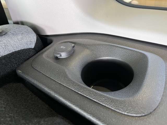 シトロエン ベルランゴ マックス ＸＴＲ ブルーＨＤＩ ローンチ エディション ディーゼルターボ R7年 (東北) 99