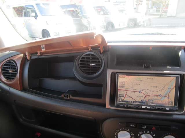 ダイハツ ミラジーノ ６６０ プレミアムＬ H20年 (中国) 99