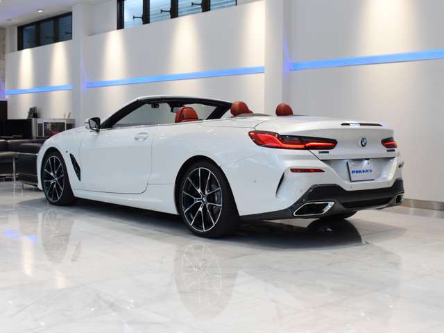 ＢＭＷ ８シリーズ Ｍ８５０Ｉ Ｘドライブ ４ＷＤ R1年 (関東) 99