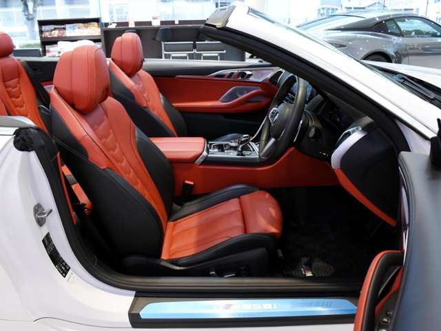 ＢＭＷ ８シリーズ Ｍ８５０Ｉ Ｘドライブ ４ＷＤ R1年 (関東) 99