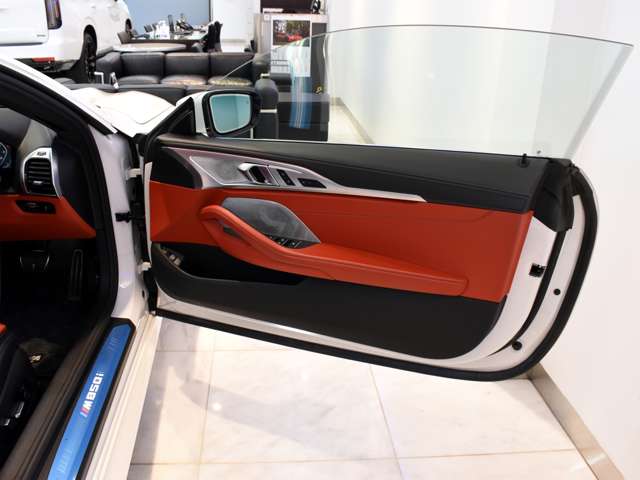 ＢＭＷ ８シリーズ Ｍ８５０Ｉ Ｘドライブ ４ＷＤ R1年 (関東) 99