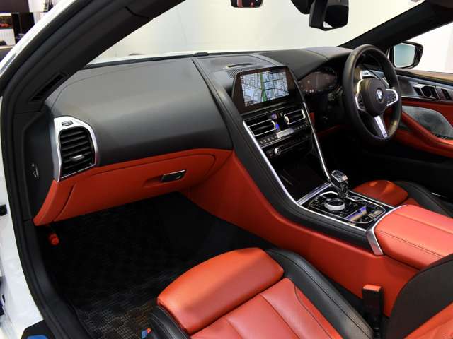 ＢＭＷ ８シリーズ Ｍ８５０Ｉ Ｘドライブ ４ＷＤ R1年 (関東) 99