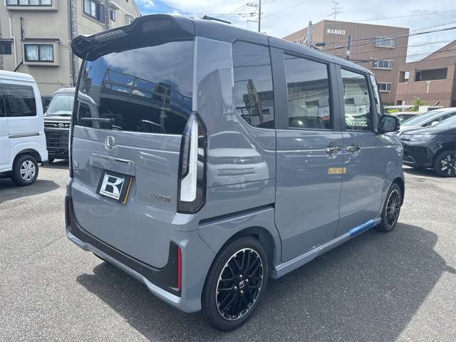 ホンダ Ｎ　ＢＯＸ カスタム ６６０ ターボ R7年 (近畿) 99