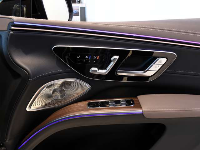 メルセデスベンツ ＥＱＳ　ＳＵＶ ５８０ ４マチック スポーツ ４ＷＤ R5年 (関東) 99