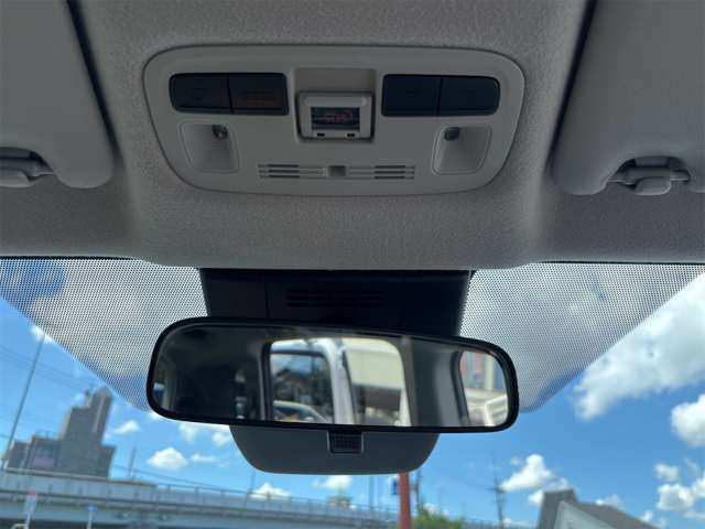 トヨタ シエンタ　ハイブリッド ハイブリッド １．５ Ｘ R7年 (近畿) 99