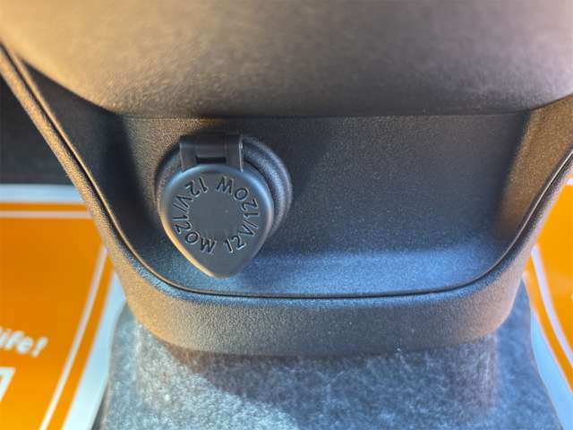 トヨタ シエンタ　ハイブリッド ハイブリッド １．５ Ｘ R7年 (近畿) 99