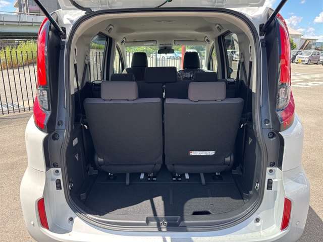 トヨタ シエンタ　ハイブリッド ハイブリッド １．５ Ｘ R7年 (近畿) 99