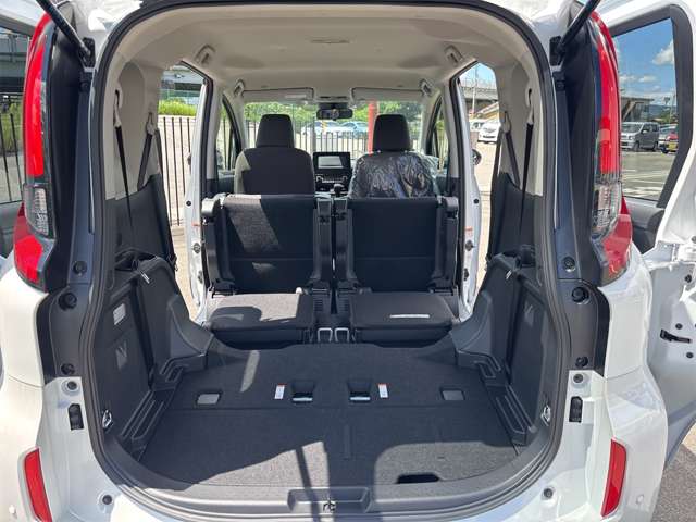 トヨタ シエンタ　ハイブリッド ハイブリッド １．５ Ｘ R7年 (近畿) 99