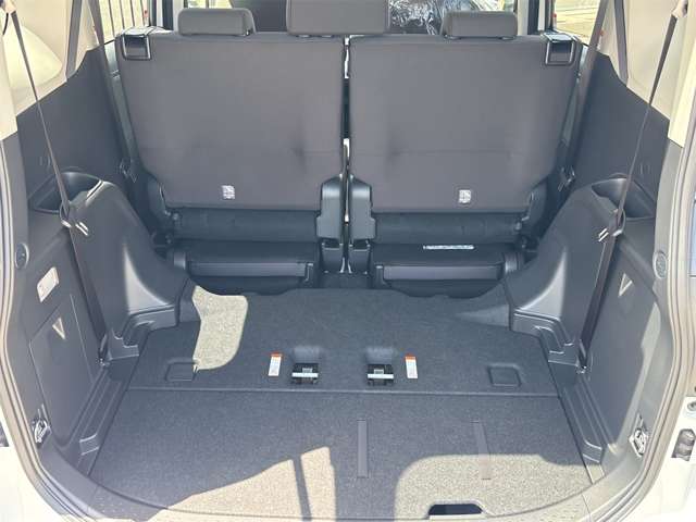 トヨタ シエンタ　ハイブリッド ハイブリッド １．５ Ｘ R7年 (近畿) 99