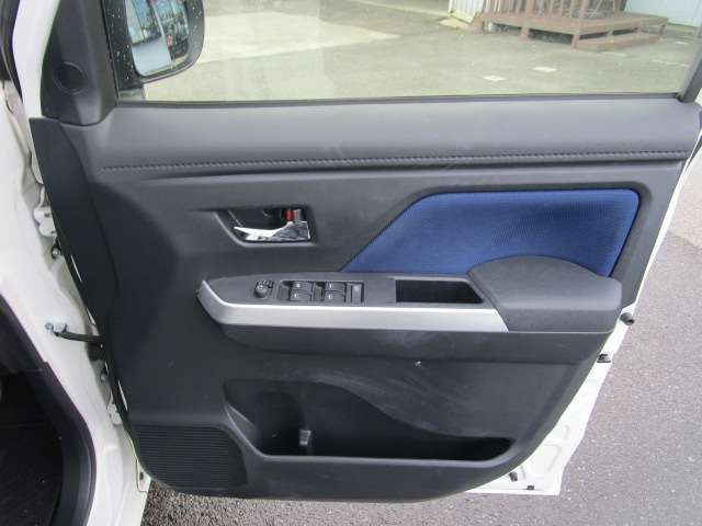 トヨタ ルーミー １．０ カスタム Ｇ－Ｔ R2年 (関東) 99