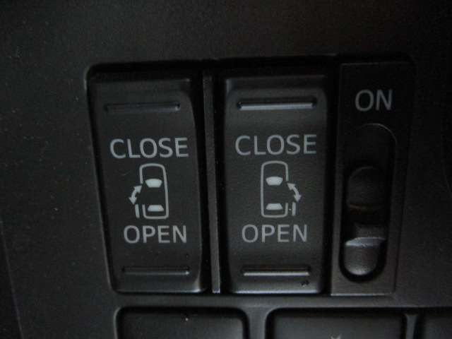 トヨタ ルーミー １．０ カスタム Ｇ－Ｔ R2年 (関東) 99