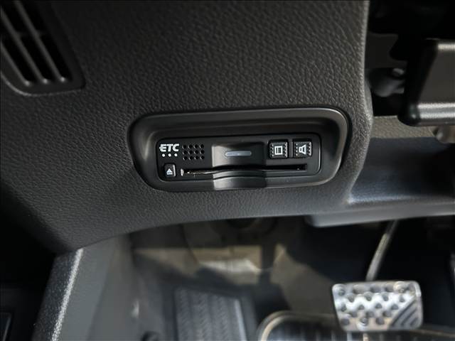 ホンダ ヴェゼル １．５ ハイブリッド ＲＳ ホンダセンシング H30年 (東海) 99