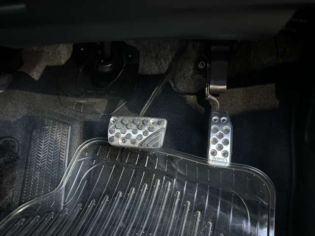 ホンダ ヴェゼル １．５ ハイブリッド ＲＳ ホンダセンシング H30年 (東海) 99