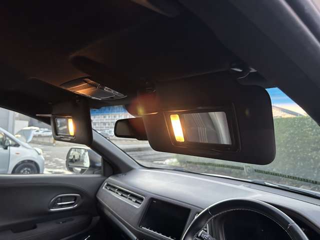 ホンダ ヴェゼル １．５ ハイブリッド ＲＳ ホンダセンシング H30年 (東海) 99