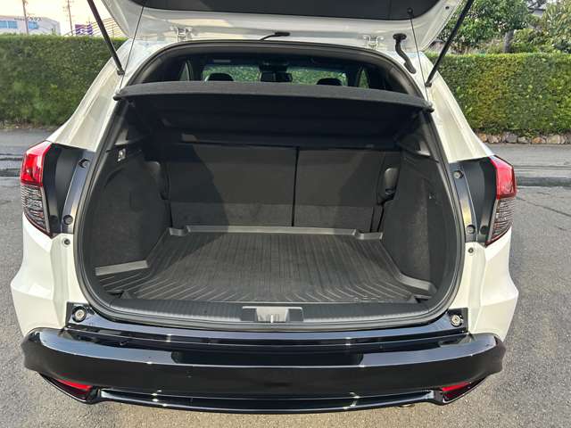 ホンダ ヴェゼル １．５ ハイブリッド ＲＳ ホンダセンシング H30年 (東海) 99