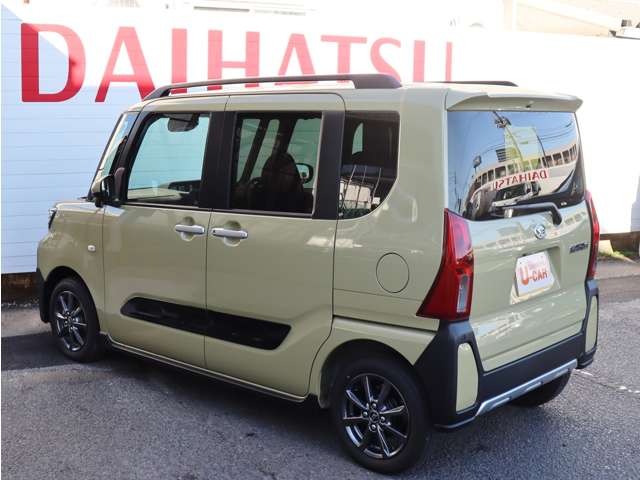 ダイハツ タント ６６０ ファンクロス ４ＷＤ R7年 (中国) 99