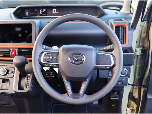 ダイハツ タント ６６０ ファンクロス ４ＷＤ R7年 (中国) 99