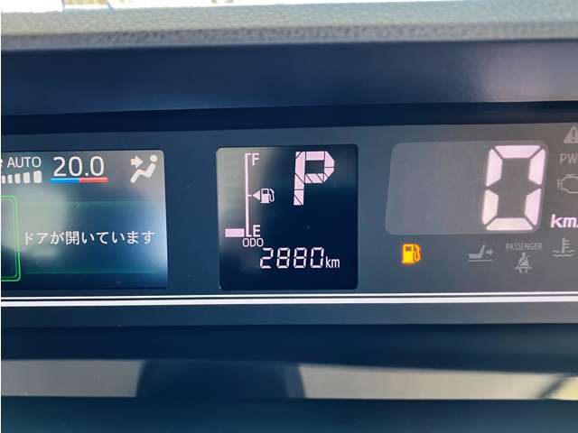 ダイハツ タント ６６０ ファンクロス ４ＷＤ R7年 (中国) 99