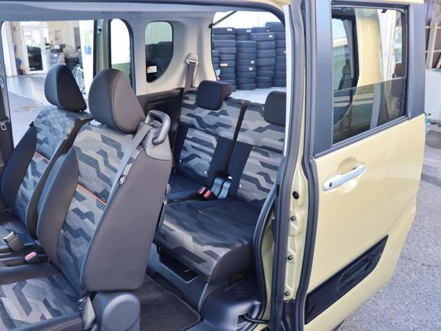 ダイハツ タント ６６０ ファンクロス ４ＷＤ R7年 (中国) 99
