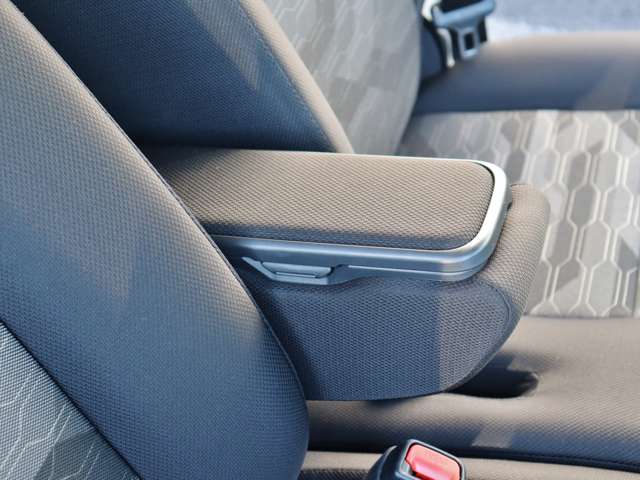 ダイハツ タント ６６０ ファンクロス ４ＷＤ R7年 (中国) 99