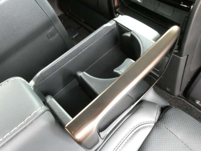 トヨタ アルファード ２．５ Ｚ R7年 (関東) 99