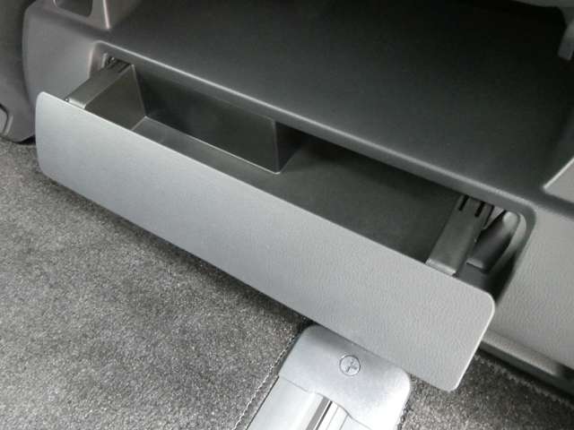 トヨタ アルファード ２．５ Ｚ R7年 (関東) 99