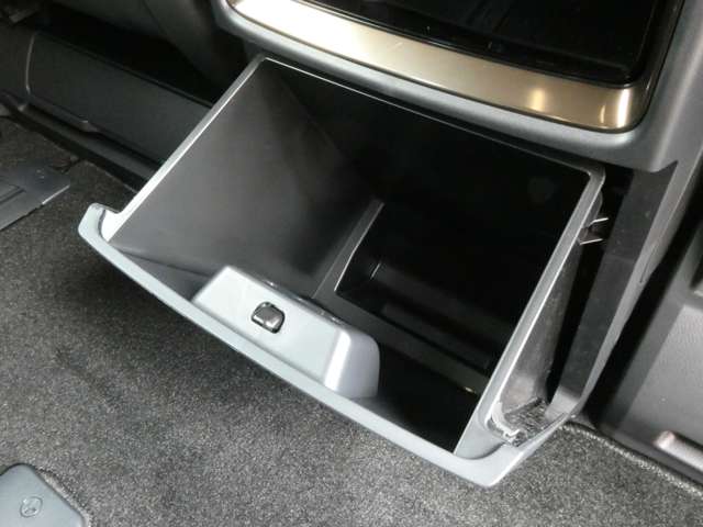 トヨタ アルファード ２．５ Ｚ R7年 (関東) 99