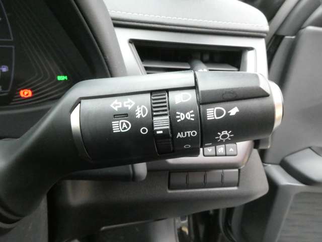 レクサス ＵＸ２５０ｈ バージョンＣ R1年 (関東) 99