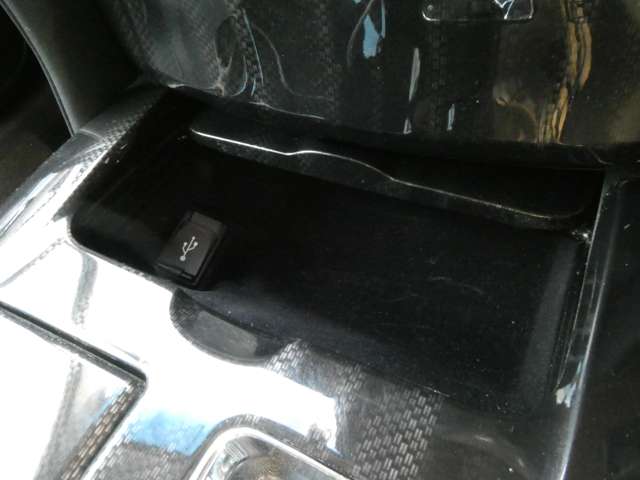 トヨタ クラウン　ハイブリッド ハイブリッド ２．５ Ｓ ブラックスタイル H27年 (関東) 99